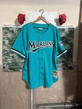 Mitchell & Ness 1995 Florida Marlins Andre Dawson #8 Cooperstown Collection Mesh